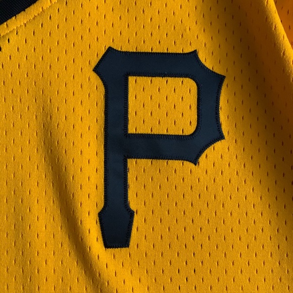 Mitchell & Ness Throwback Pirates Jersey. Men’s L. - Picture 3 of 4